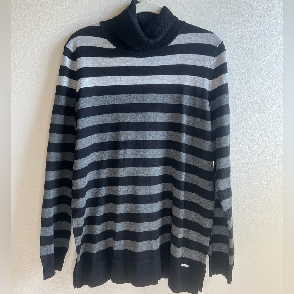 Calvin Klein oversized sweater